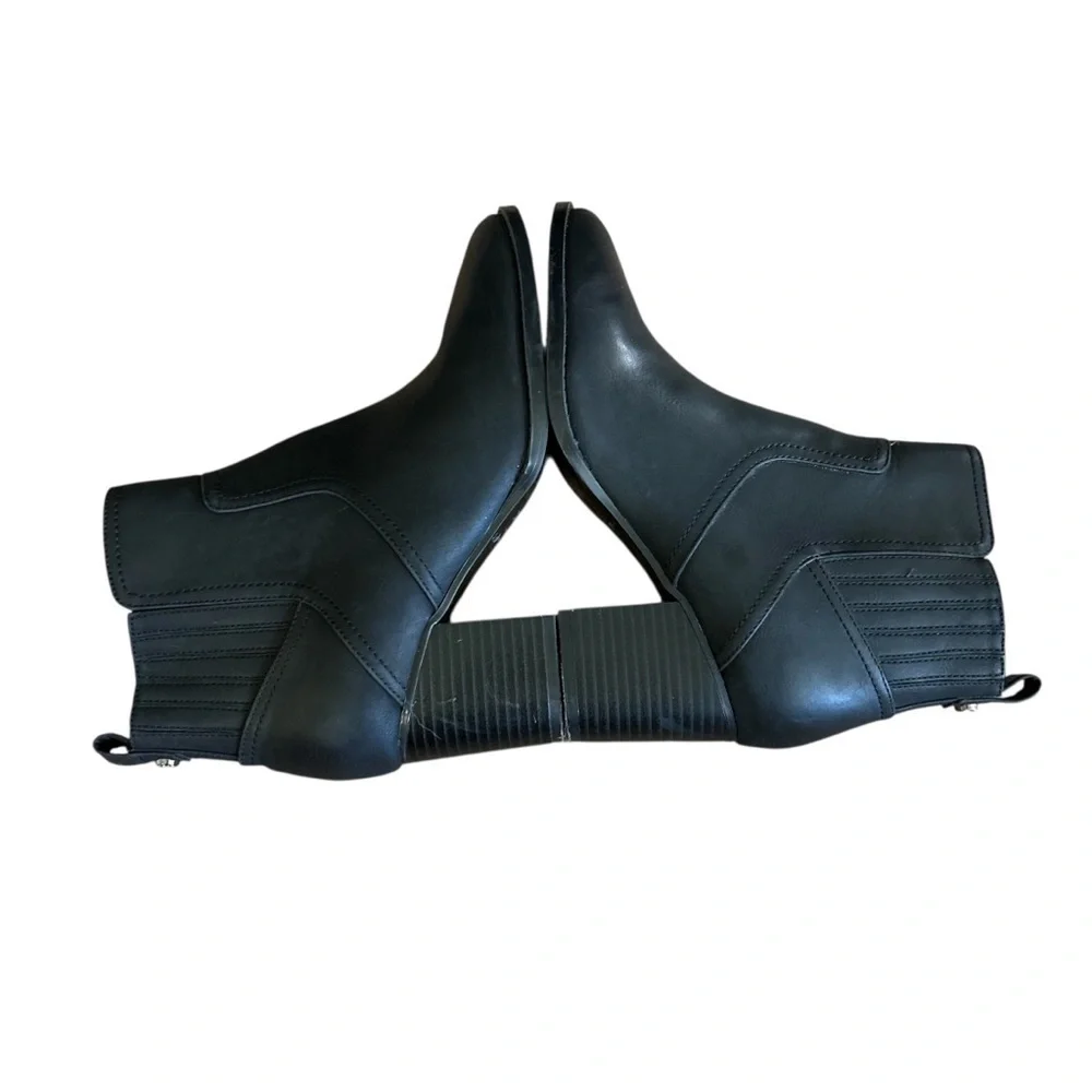 Bandolino | Black Ankle Boots